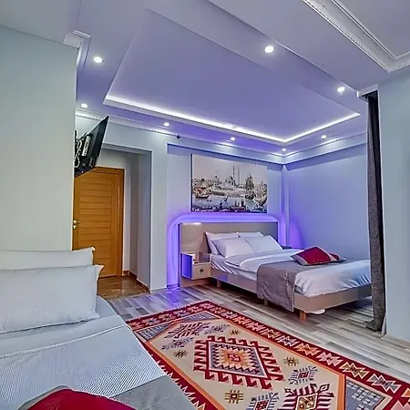 Hotel Garth Of Balat 2*